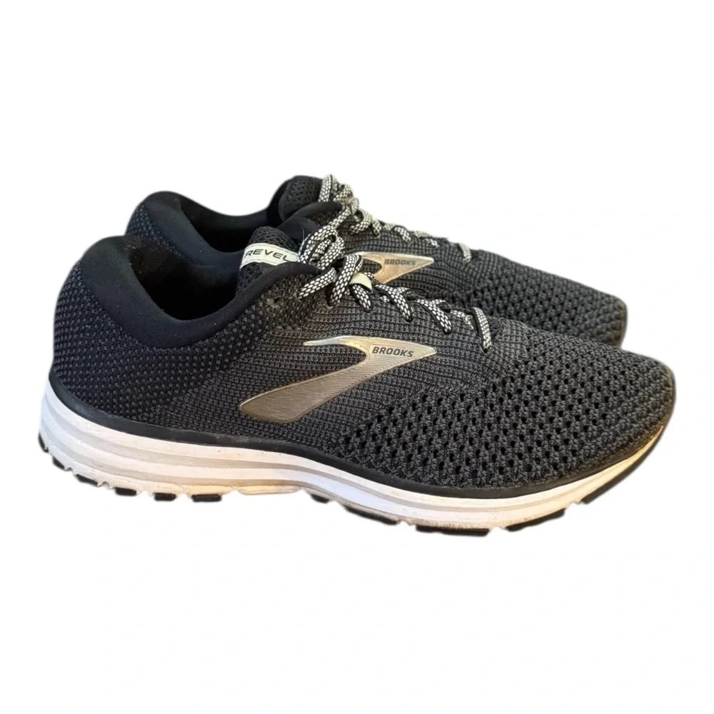 Brooks Revel 2 Athletic Running Shoes Women’s Size 8
